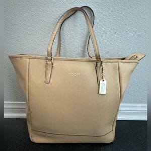 Authentic Coach Leather Carryall Bag